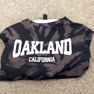 OAKLAND CREWNECK
